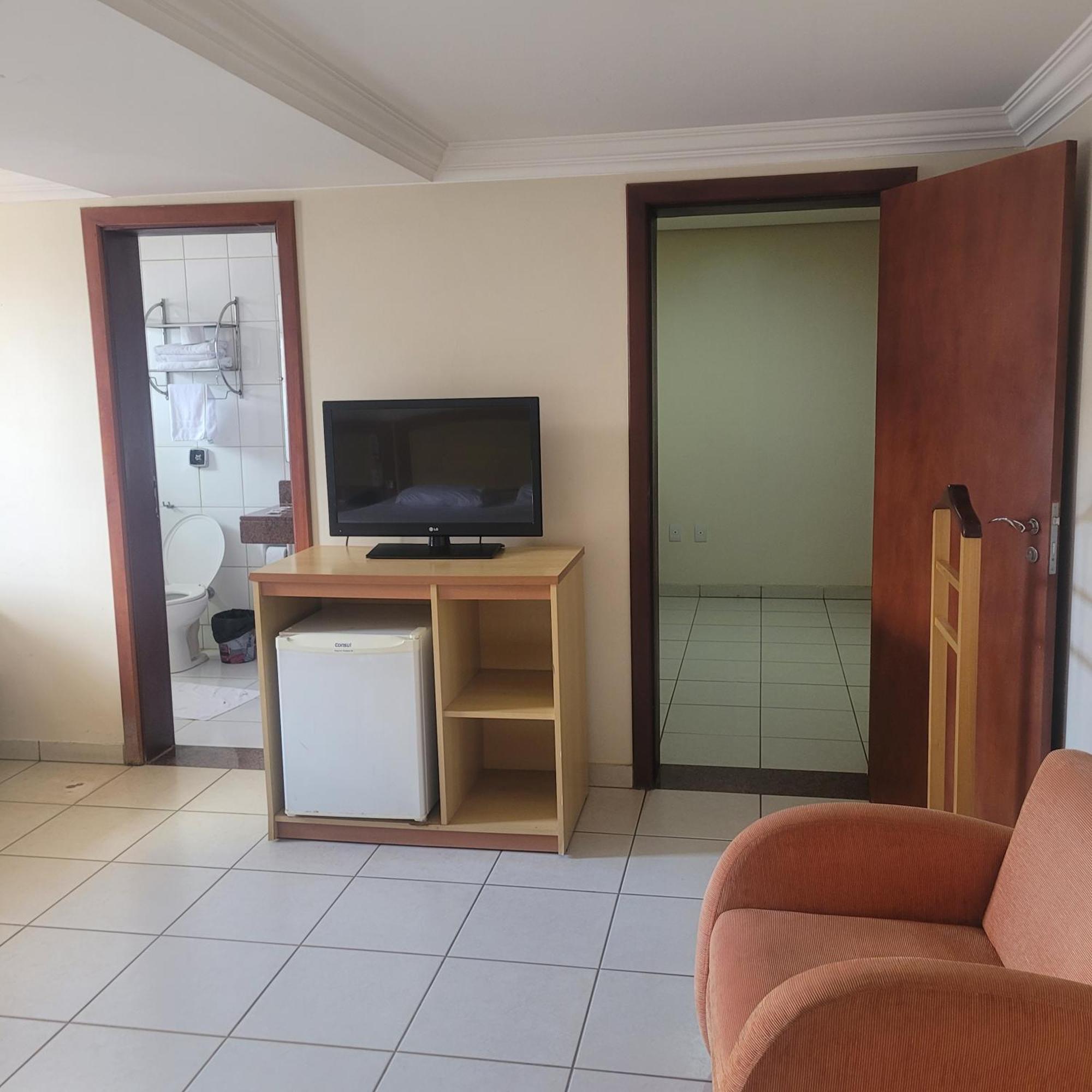 Gran Roza Hotel Patos de Minas Kültér fotó